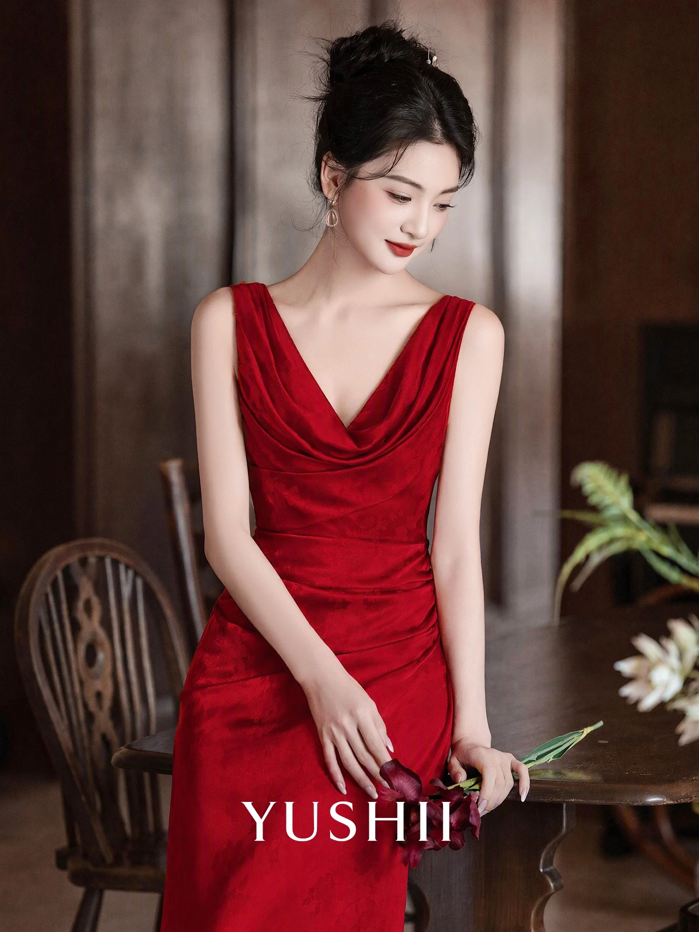Elegant Red V-Neck Wedding Dress YUSHII Vintage New Style Long Evening Gown for Engagement Party Chinese Wedding Return Trip