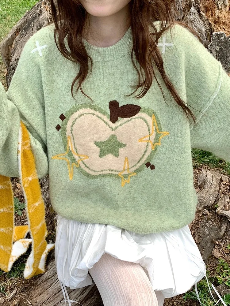 Wysokiej jakości haftowana koreańska bluza w kolorze słodkiego jabłkowego zielonego, z okrągłym dekoltem, luźna, gruba, ciepła na zimę, dzianina, styl lolita dla dziewcząt i studentek.