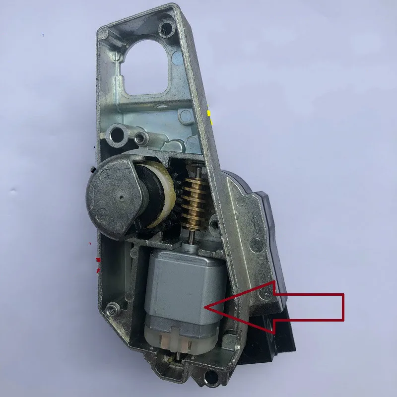 AZGIANT High Quality Rear Camera Flip Standard Motor Drive for Volkswagen Magotan Golf CC Sagitar DC FC280