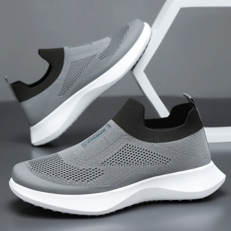 Breathable Knit Slip-On Sneakers Men Women Lightweight Running Shoes Comfortable Casual Sports Shoes Non-Slip Walking Shoes