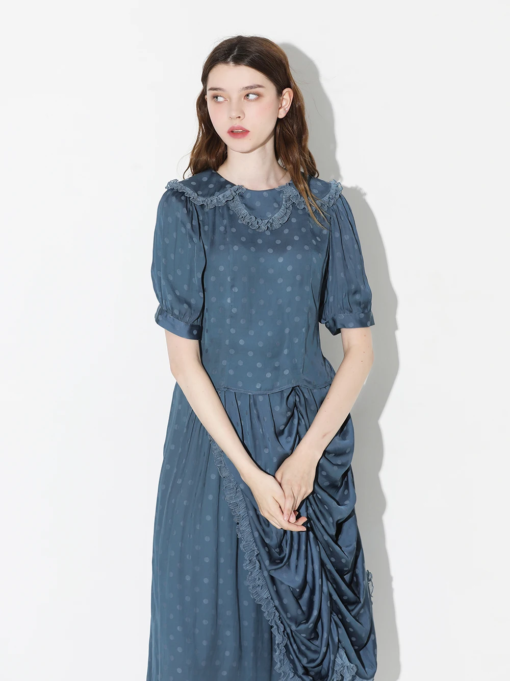 

Комплект ODD PSYCHE: топ с коротким рукавом и юбка с асимметричным кружевным краем и цветочным принтом, оригинальный дизайн, полиэстер