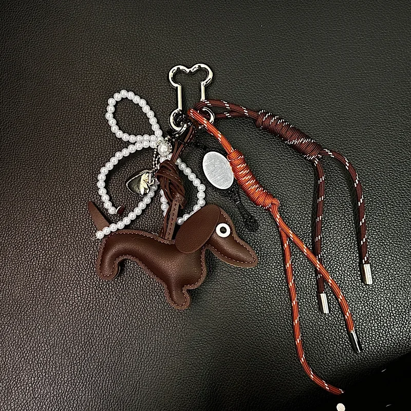 

Classic Cute Puppy Dog Bag Pendant Key Chain Sausage Dog PU Leather Pendant Dachshund Key Accessories