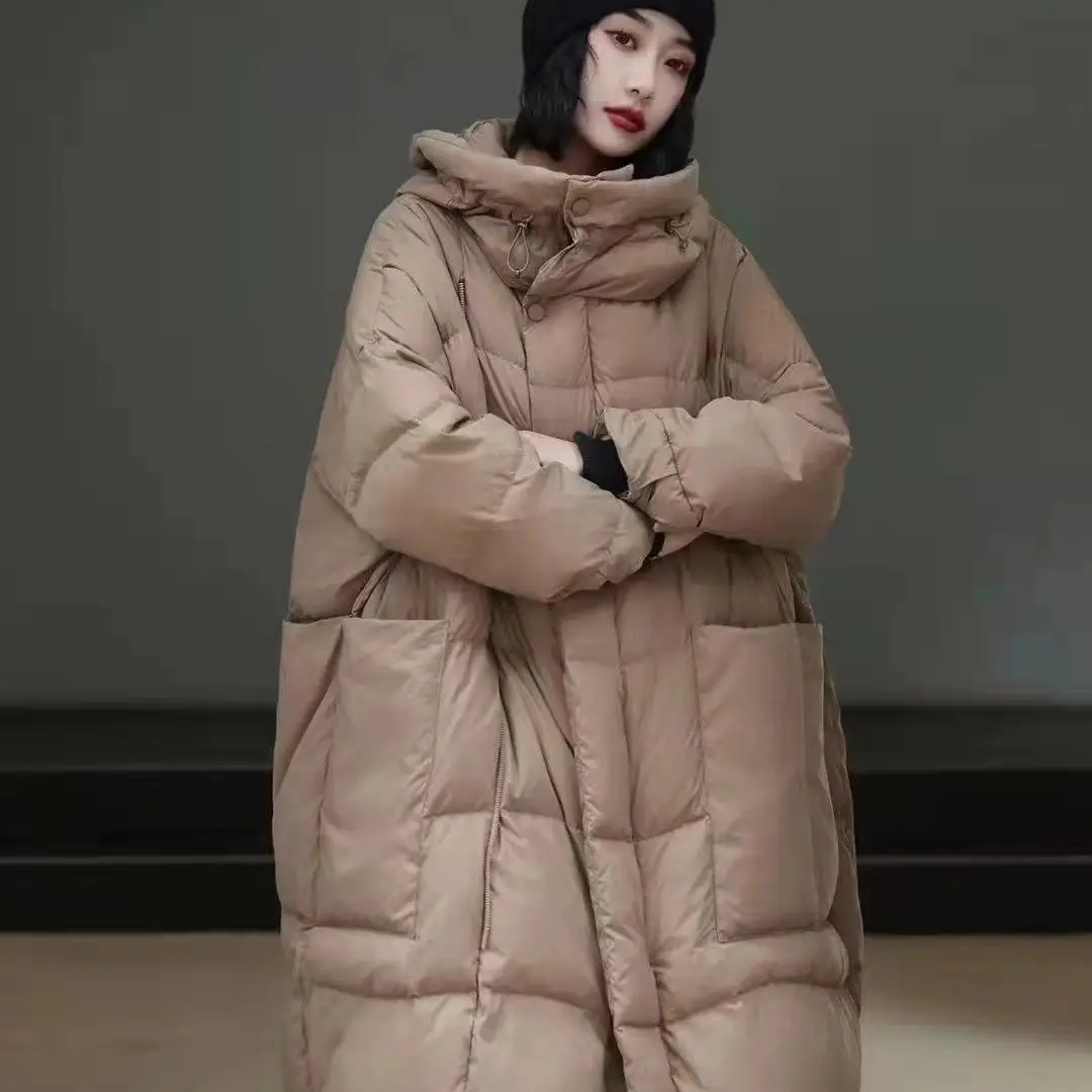 سترة نسائية شتوية جديدة لعام 2025 سترة فضفاضة بقلنسوة للركاب كبيرة الحجم