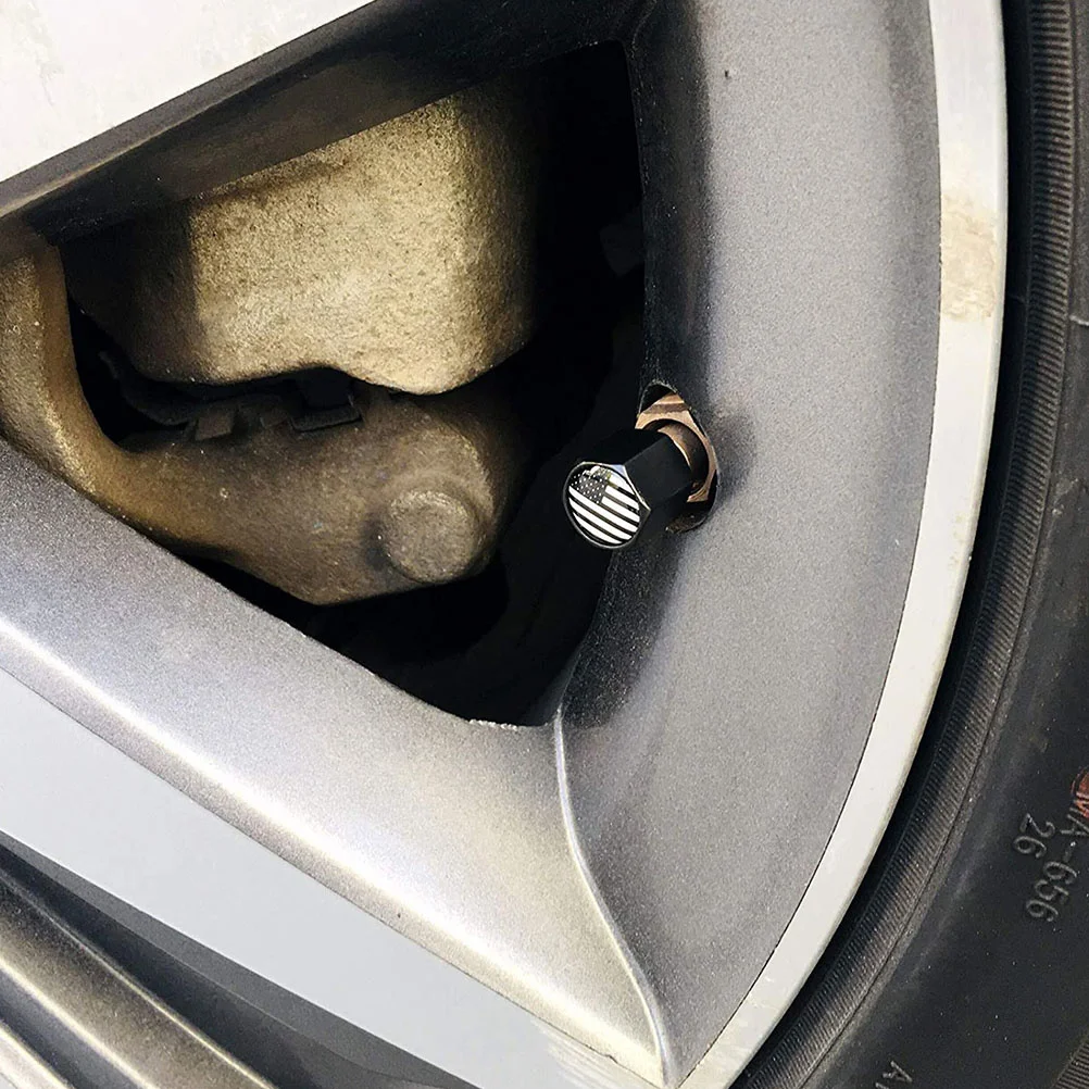 

4Sets Stainless Steel Car License Plate Screws Bolts Anti-Rust American Flag Design Universal Fastener Kit for Cars Trucks