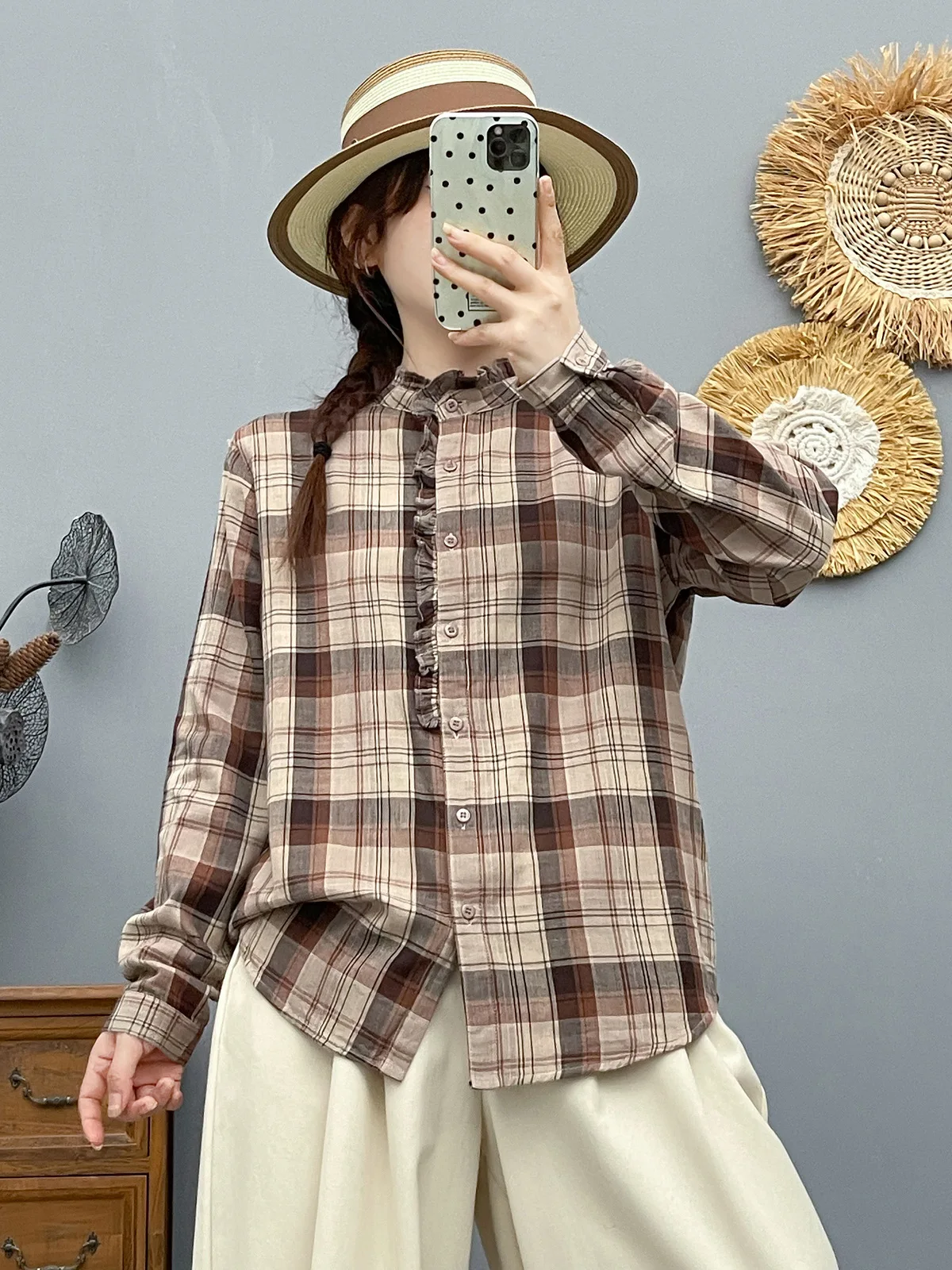 Nueva camisa de manga larga de algodón de otoño 2025, blusa holgada informal cómoda a la moda con volantes a cuadros para mujer Mori T58757CC