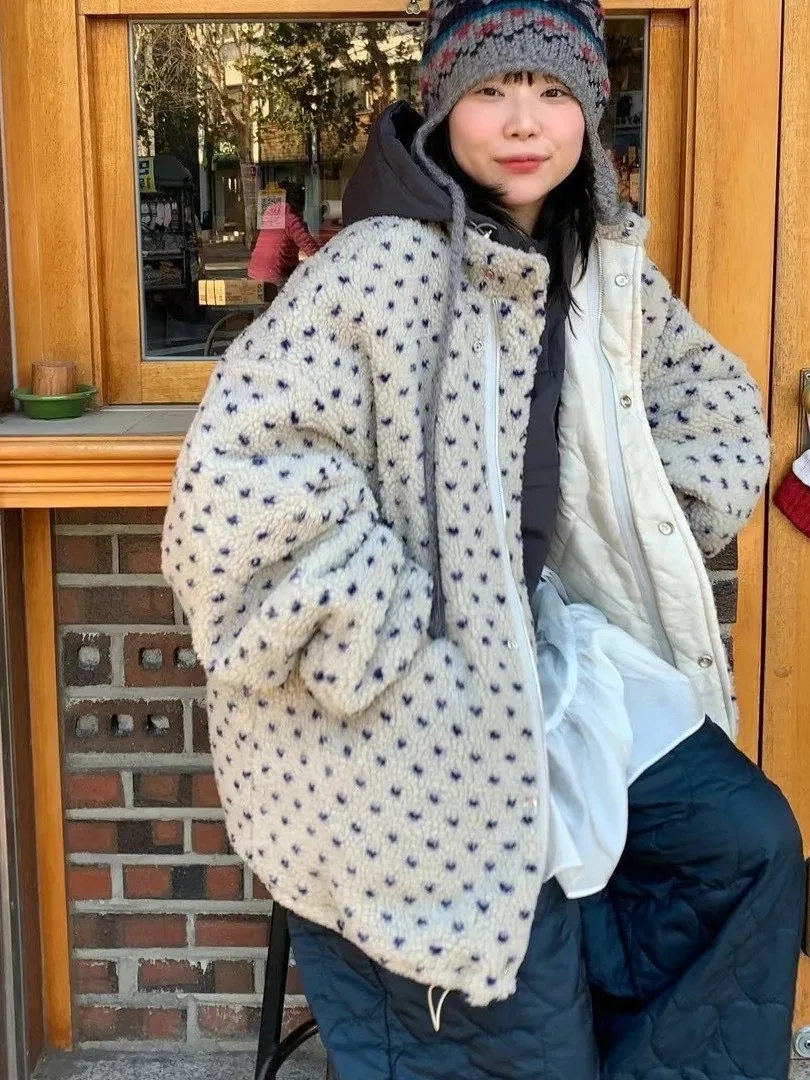 

Корейский Sle College Wind, японская любовь в горошек, хлопковая теплая верхняя одежда из меха ягненка, женский зимний свободный ленивый топ