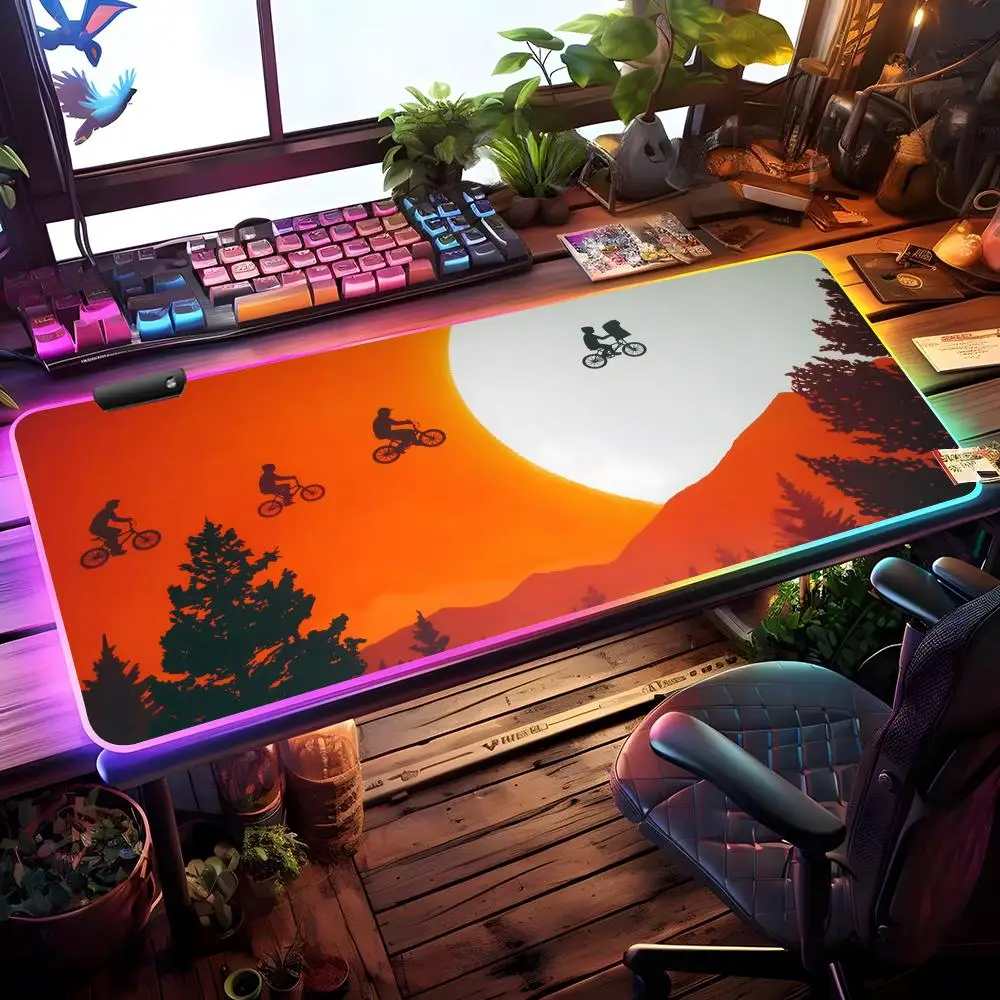 

80s Classic Movie E-ET-T Mouse Pad RGB Gaming Mouse Pad Desk Mat HD Gamer Large LED Light XXL MousePads