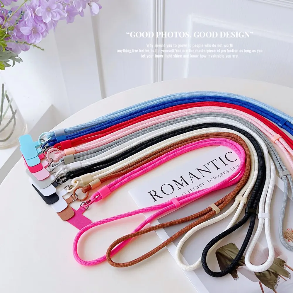 Lanière à bandoulière de couleur unie, sangle de collier, réglage universel du téléphone portable, longue corde de suspension avec Clip, lanière Anti-perte