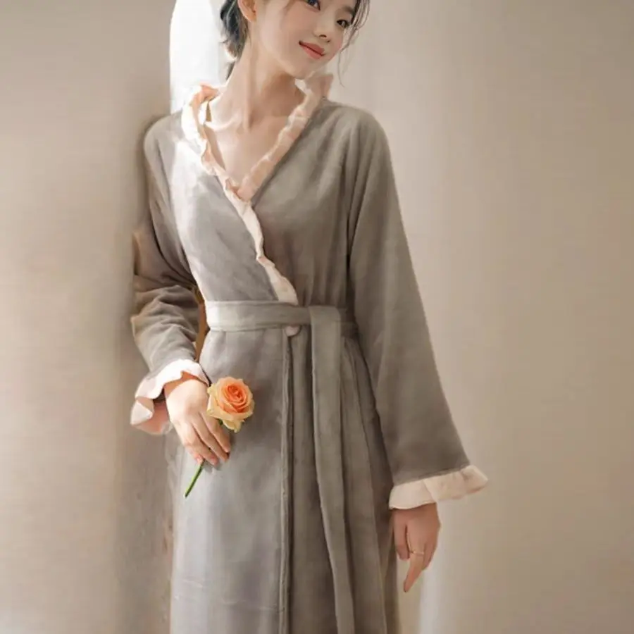 

Girls' Thickened Pajamas Autumn Winter Warm Home Clothes Long Flannel Bathrobes Chemise Korean Popular Dress Women Bathing Robe