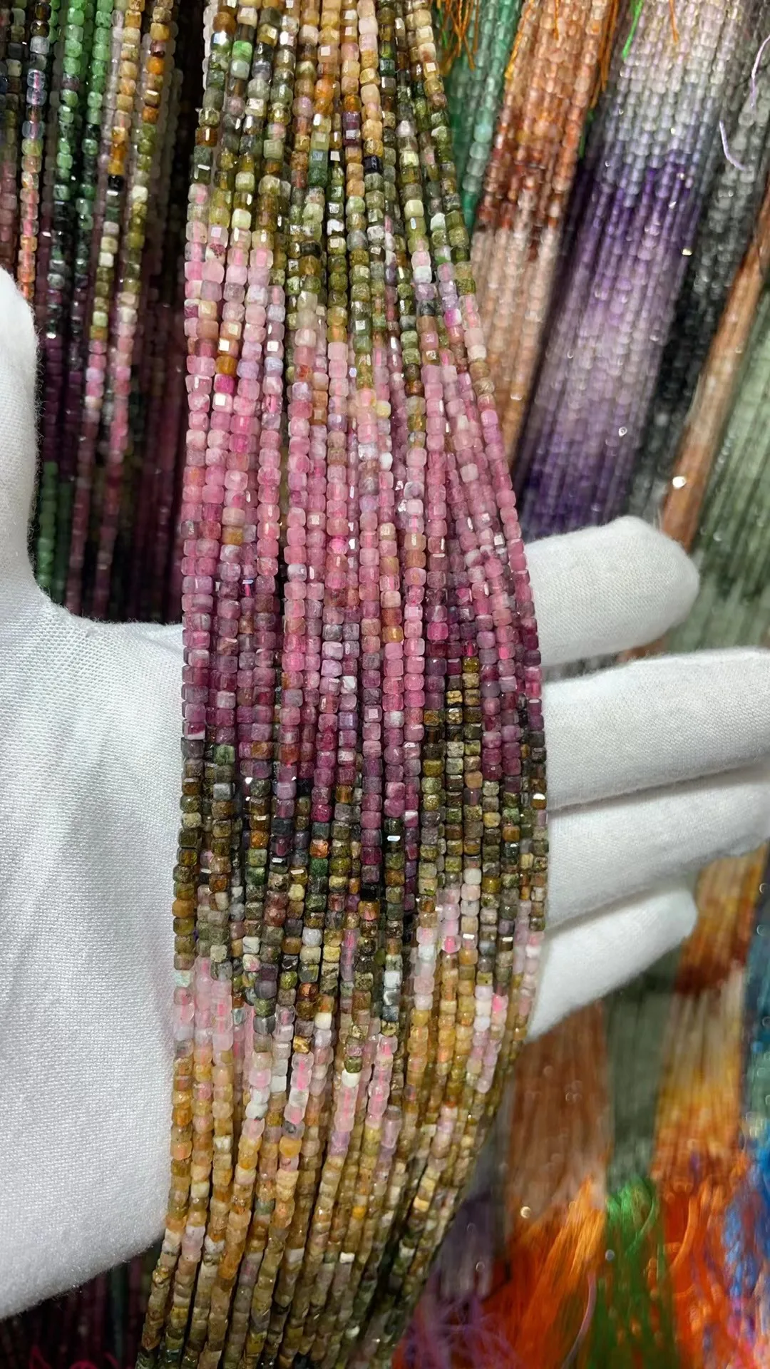 Natural Mixed Color Tourmaline Edge Faceted Cube Beads 2.5mmx2.5mm，Different Colors