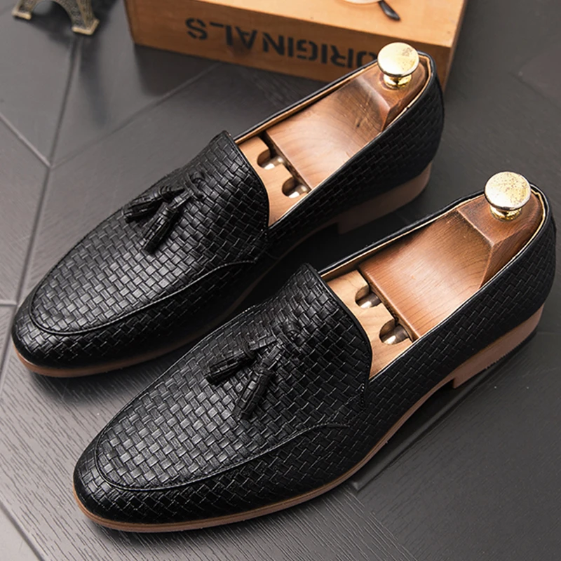 

British Style Casual Leather Loafers Men Classic Office Social Business Leather Shoes Men Yuppie Party Leather Dress Shoes Men