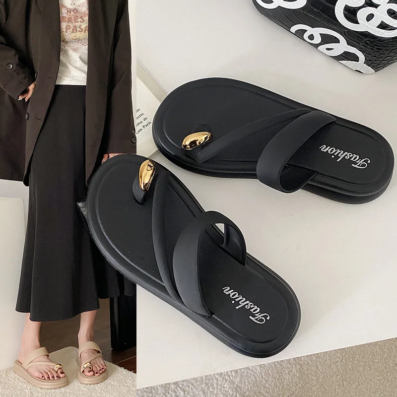 

Platform women's sandals flip-flops women's new summer wear casual hiking sandals versatile fashion beach slippers