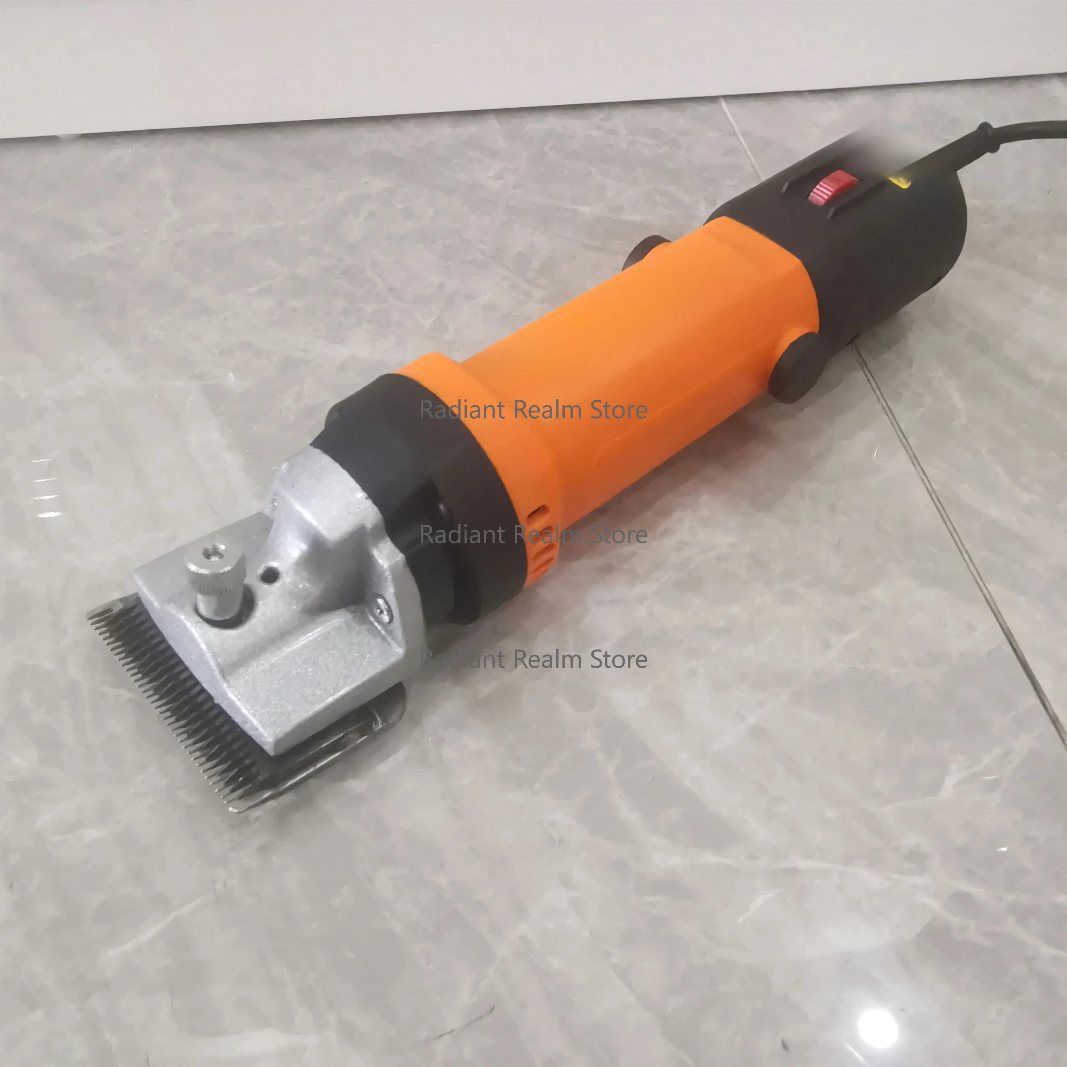 

Electric Horse Hair Clipper cutting machine, Heavy 690W & 6 Speeds Adjustable , Equine Shears 110V / 220V