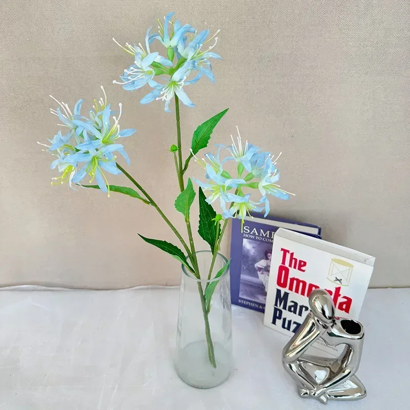 71Cm Restaurant Dec… - image