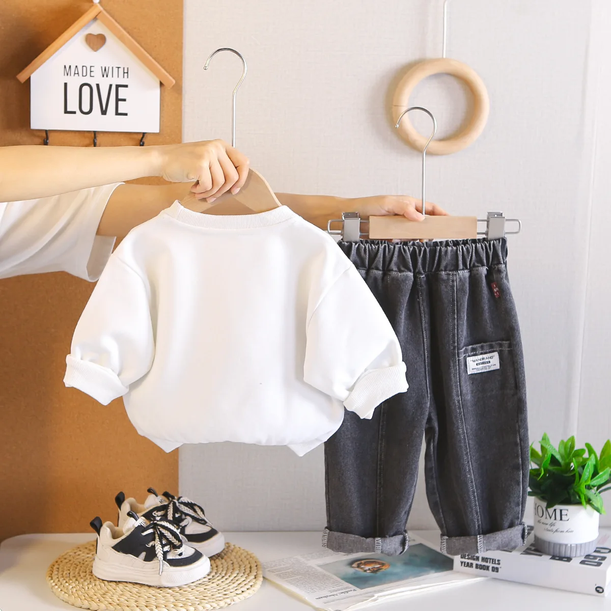 Kids Boys Daily Play Outfit 2PCS Spliced Denim Pocket Long Sleeve Sweatshirt & Denim Pants Toddler Outdoor Matching Clothes Set