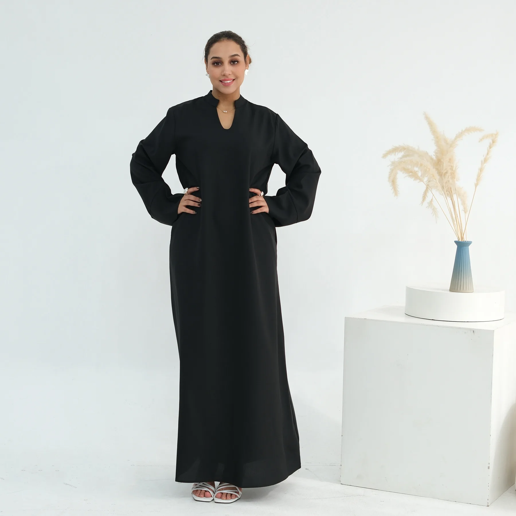 Mode Dubai V-ausschnitt Abaya Kaftan Muslimische Frauen Arabisch Lange Kleid Robe Modest Islam Kleidung Türkei Femme Musulmane Solide Farben