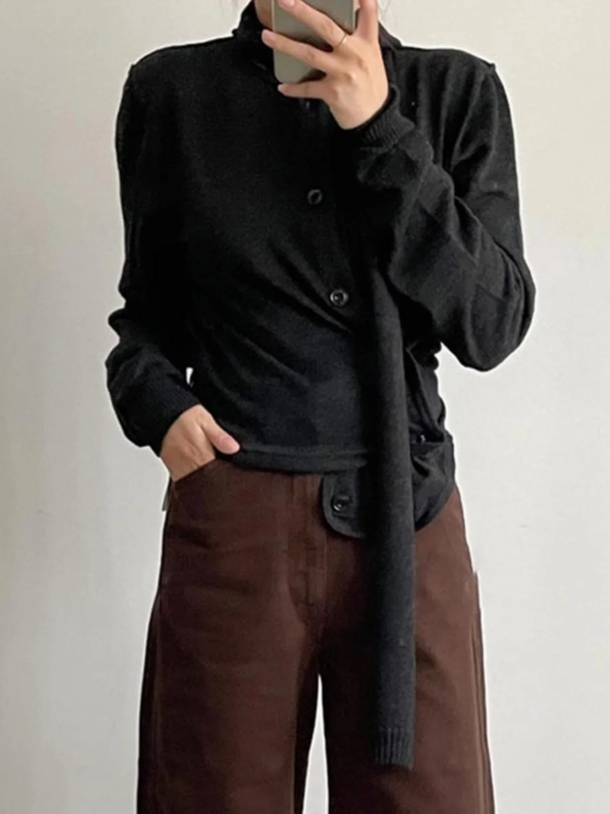

Asymmetric Woolen Knitted Base irt with Sa Long Sve Women's Faion Korean Sle Straight Cut Autumn Winter Cardigan