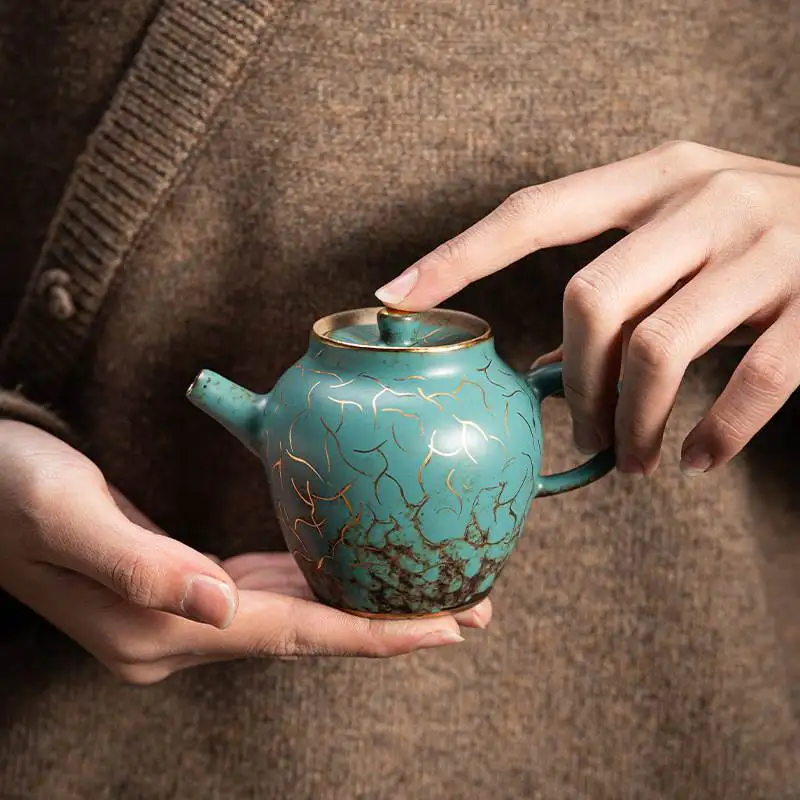 

Evergreen Glaze Small Teapot Vintage Gold-Decorated Kiln-Changed Emerald Ceramic Tea Brewing Pot Luxury Gift for Home Use