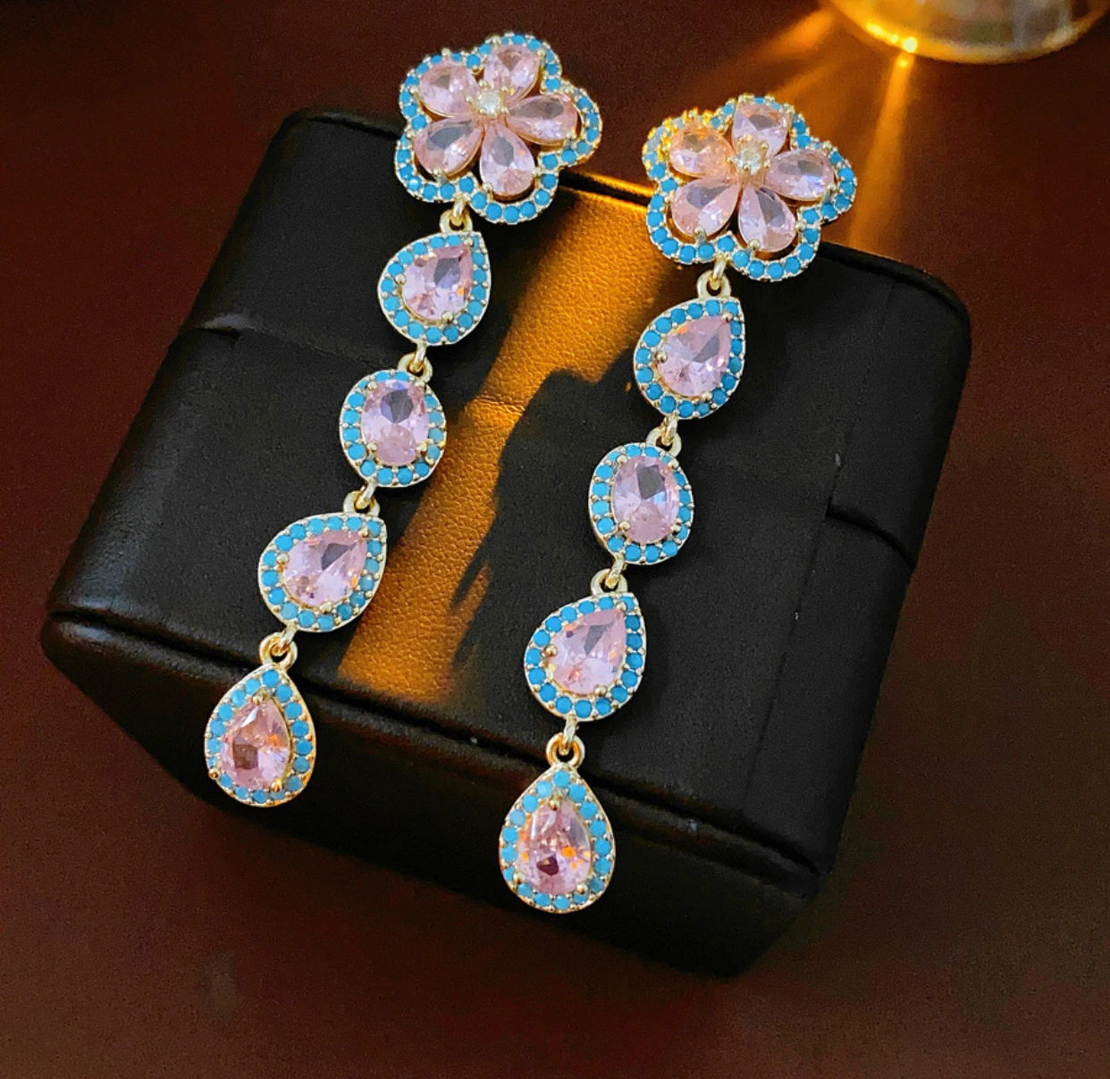 

Sweet and fresh 7.9 * 1.5 cm zircon flower oval drop earring versatile high-end ear ring