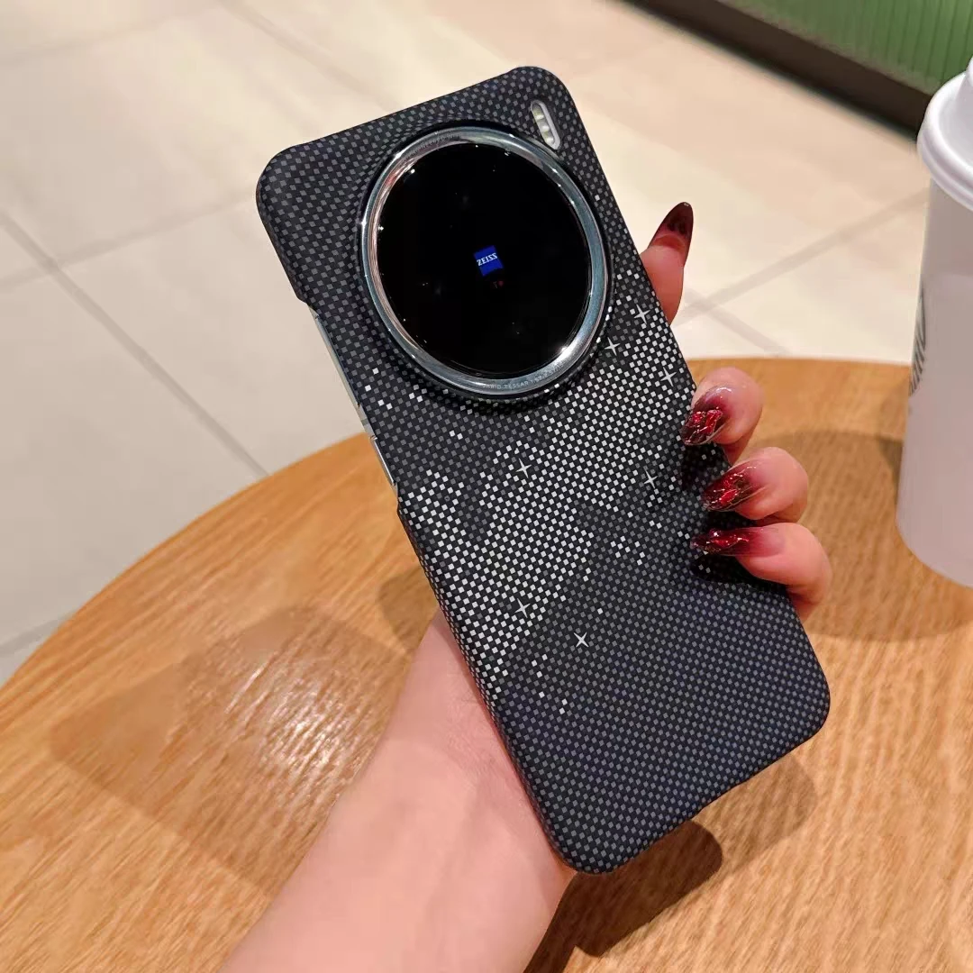 غطاء هاتف نحيف بدون إطار متواف - مراجعة Huawei Mate 60 وسعره