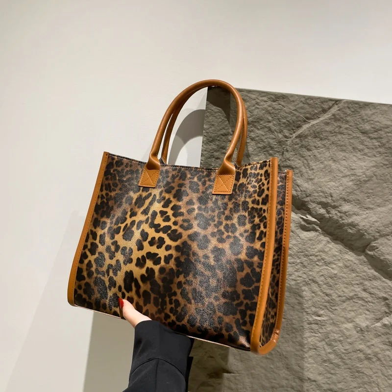

Женская винтажная сумка-тоут с леопардовым принтом, большая вместительная водонепроницаемая сумка на плечо из искусственной кожи с магнитной строчкой для работы, поездок на работу, покупок