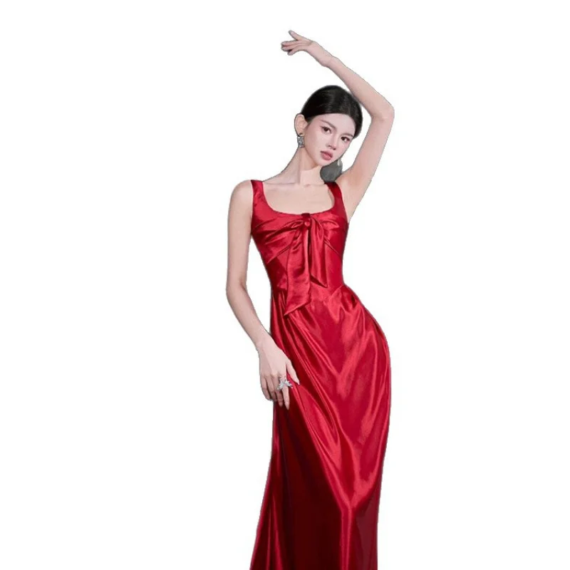 فستان أنيق من الساتان المحمص على الطراز الفرنسي فستان صباحي بورجوندي للنساء فستان خطوبة العروس وحزام فستان سهرة لحفلات الزفاف