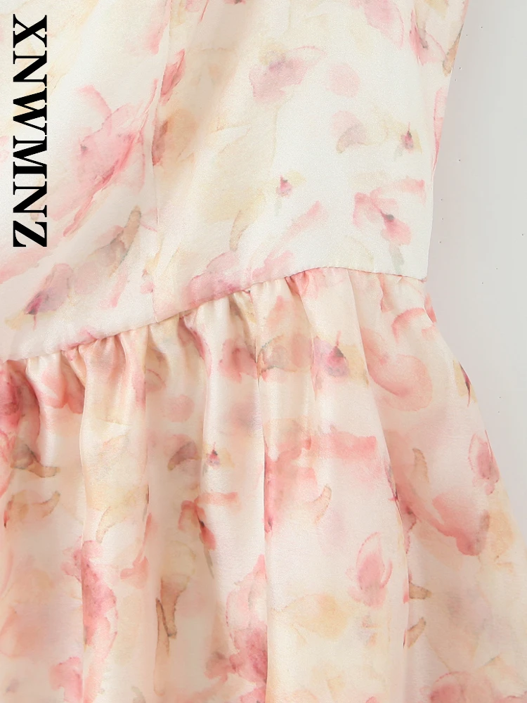 XNWMNZ 2025 Abbigliamento donna Vacanza Moda Abiti senza maniche a spalla boho Donna tracolla larga Abito plissettato Chic mini