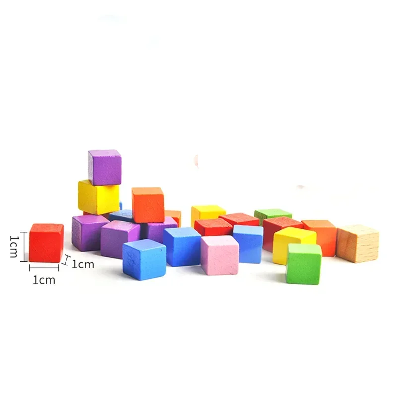 100Pcs 8 Colors Wooden Game Pieces Colorful Chess Pieces