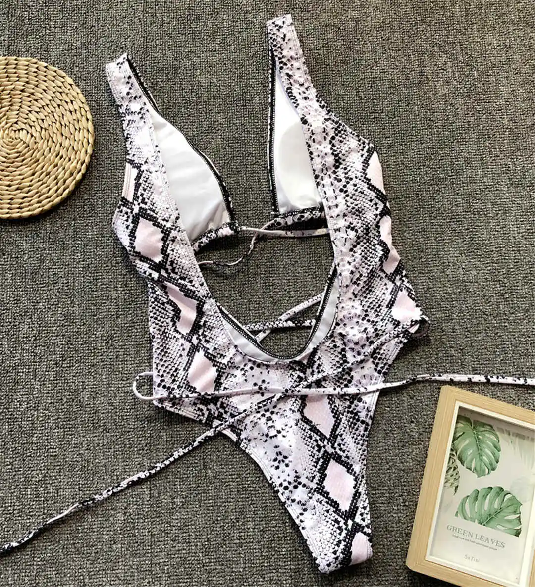 Sexy Bandage-Badeanzug mit Wickeldesign, tiefem V-Ausschnitt und Cut-Outs, einteiliger Monokini-Badeanzug für Damen, Badebekleidung, Badeanzug, Modell V1037 – Detail 38