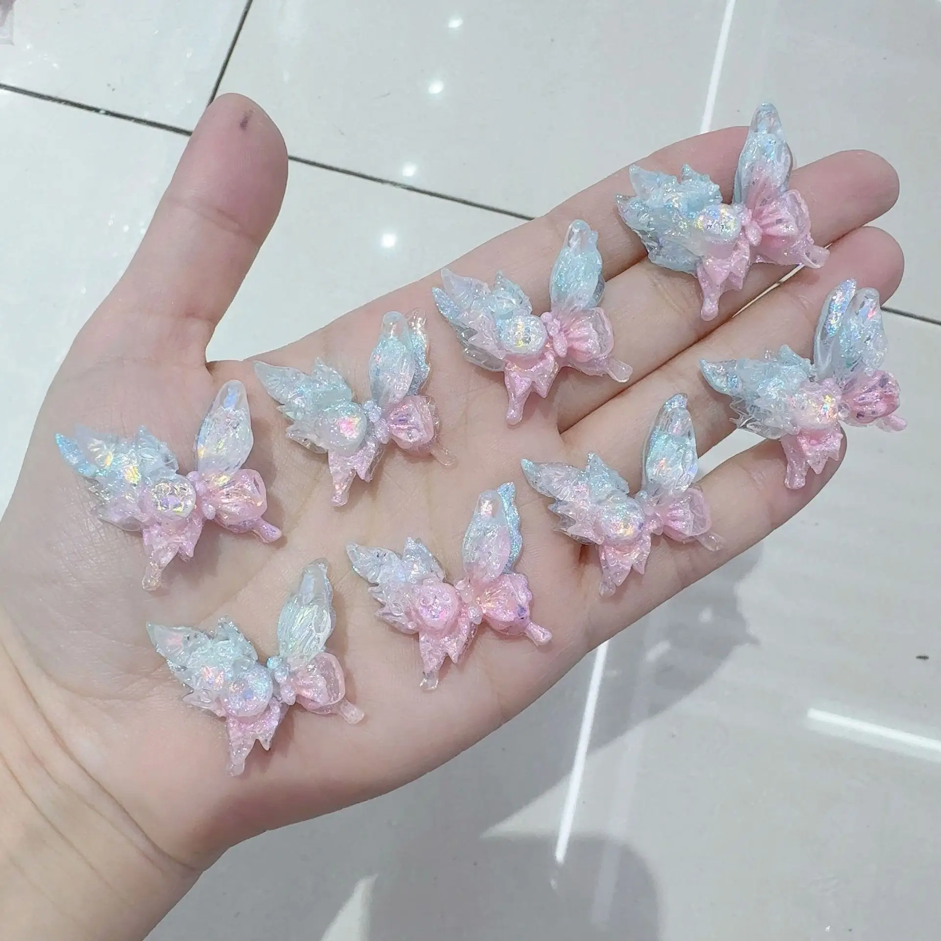 500PCS Night Light Butterfly 28MM Resin DIY Phone Chain Hair Clip Phone Case Accessories Materials Crafts Home Decoration