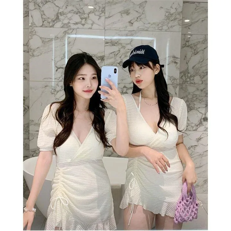 Roupa de banho feminina 2024 biquíni feminino cor sólida maiô sem costas sexy de uma peça de banho de primavera quente