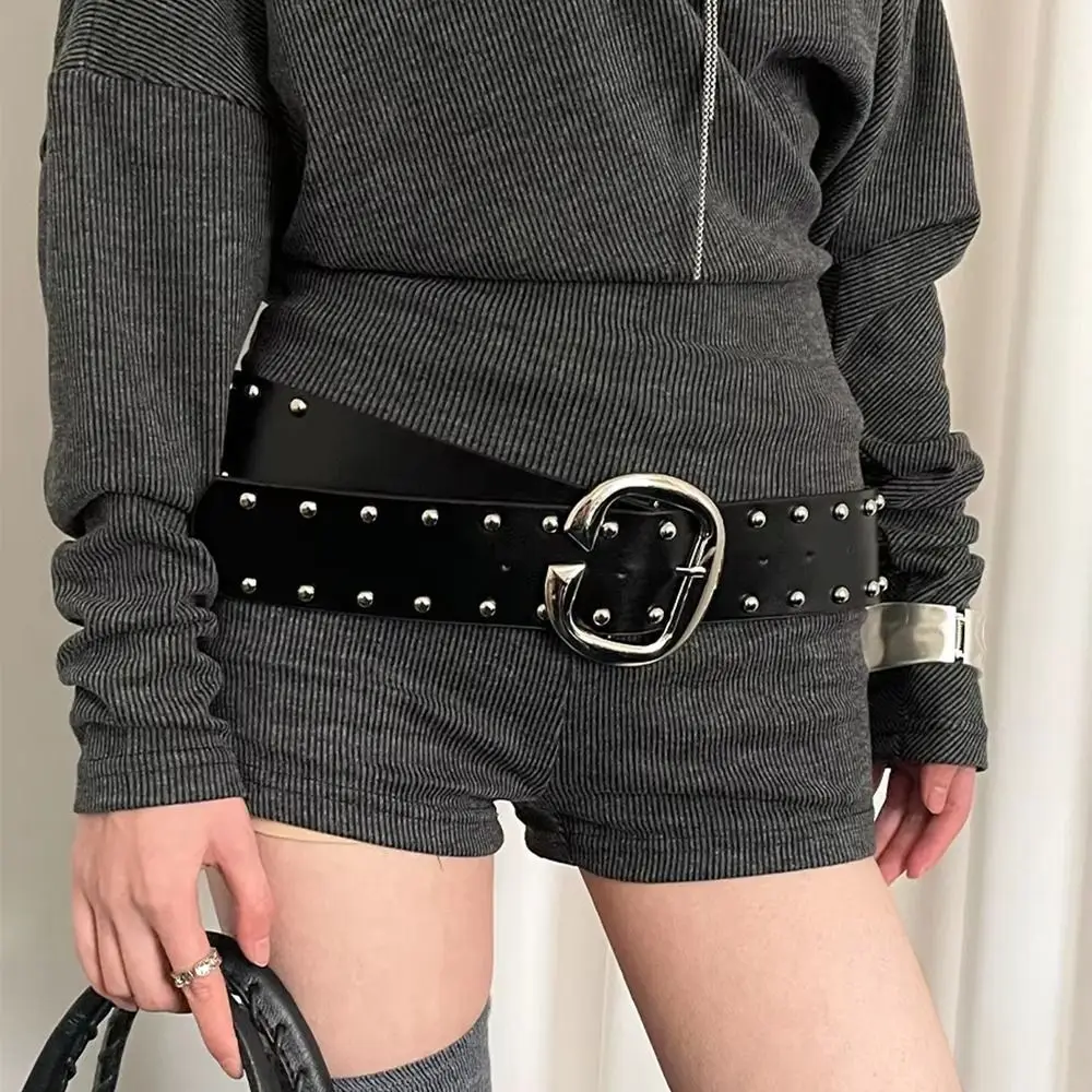 

Fashion Designer Wide Women's Belt Gothic Y2k Rivet Waist Belt American Punk Style Dress Jeans Belt Streetwear