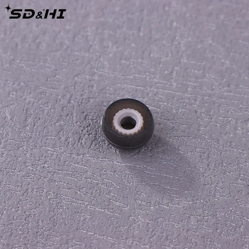 

3 Sizes New Ear Plugs Are Compatible With Noise-Cancelling Silicone Earbuds With Tube Diameters Ranging From 4 To 6mm