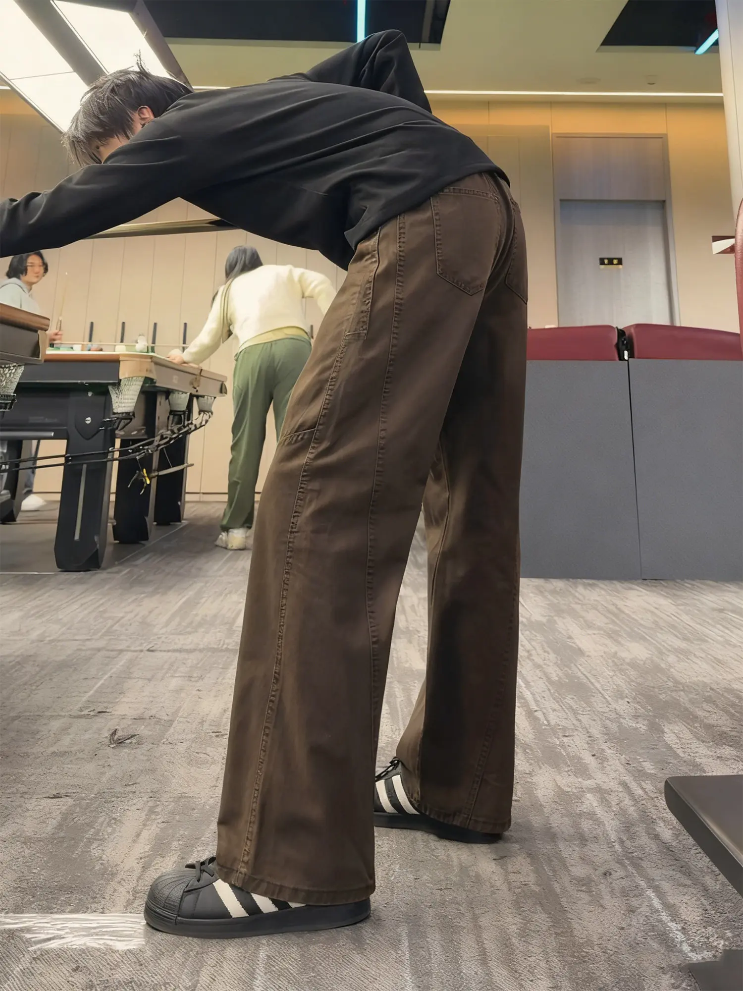 

Мужские джинсы Slim Fit из денима кофейного цвета с боковыми разрезами, осенне-зимние, плотные, прямого кроя, в рабочем стиле, с эффектом удлинения ног