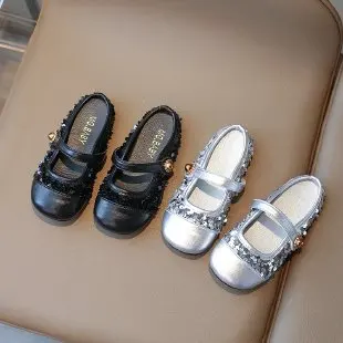 

Girls' Slippers Covered Head Half Slipper Out Wear 2024 Summer Silver Covered Head Half Slipper Flat Sandals