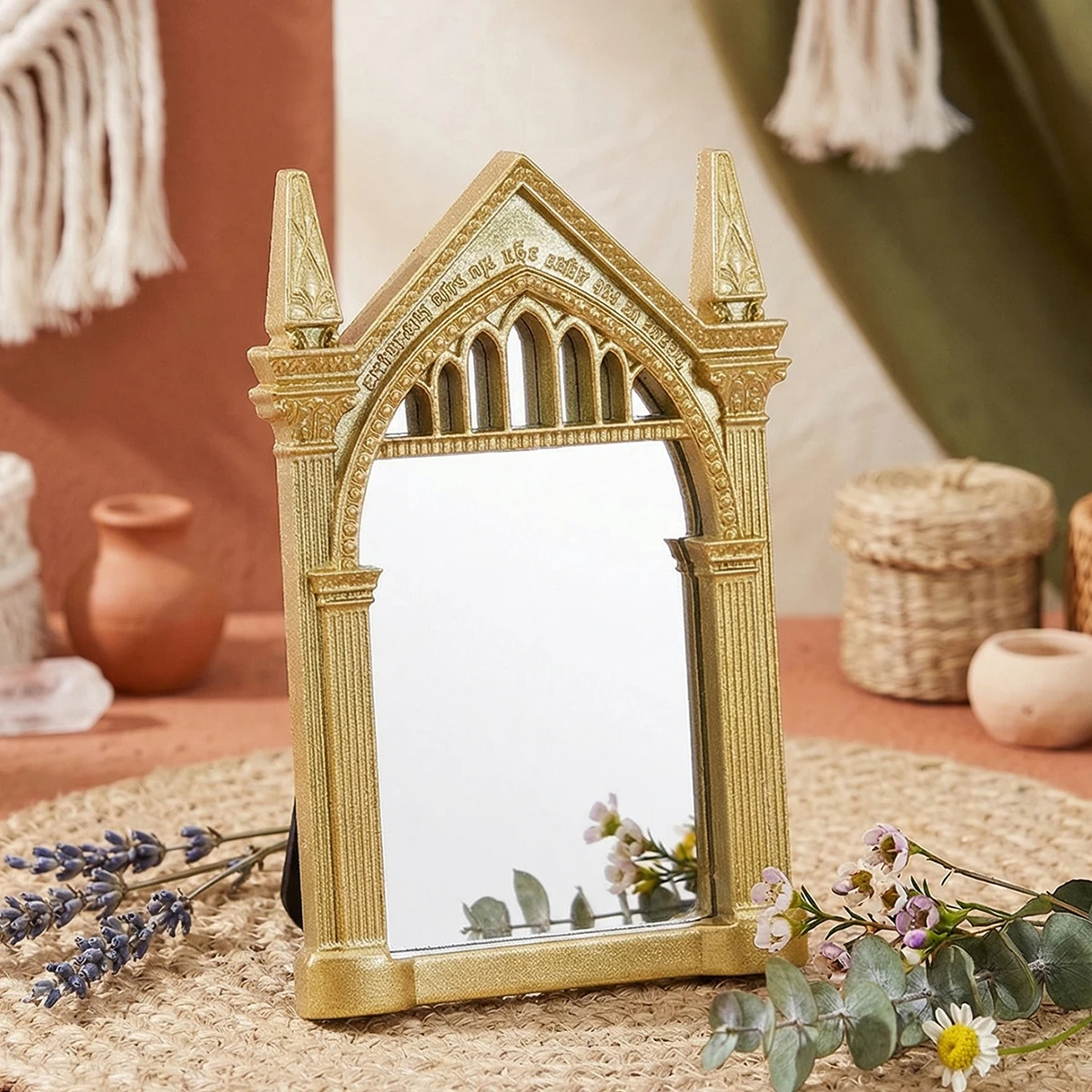 1PC, Gothic-Style Magic Mirror Prop Made of Resin, Mini Desktop Decoration Mirror, Table Makeup Mirror, Home Decoration Item