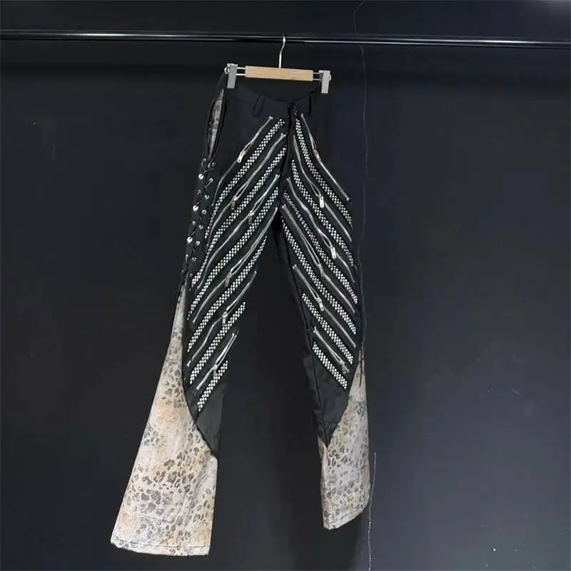 High Street Splicing Flare Pants Men Leopard Patchwork Slim Fit Design Multi Zipper Decor Vintage Casual Trousers CD45