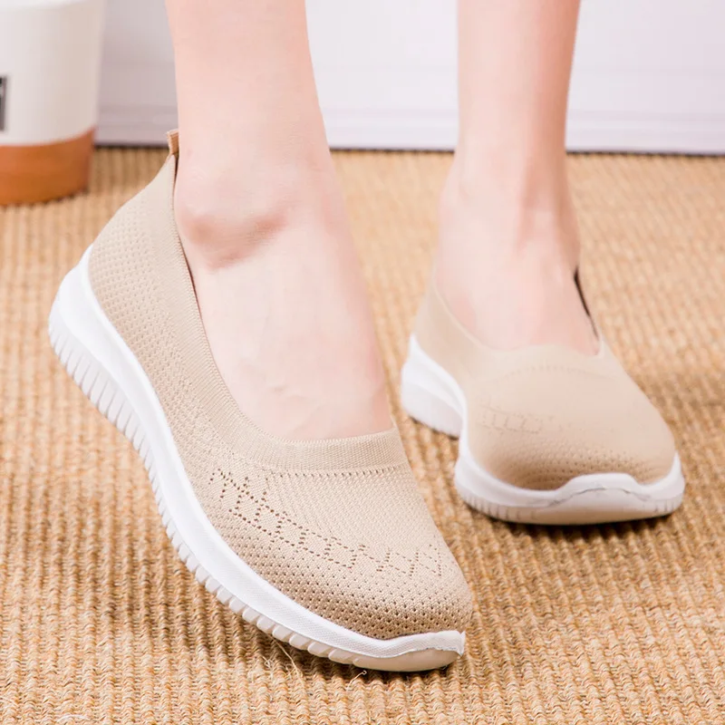 Summer Women Shoes Knitted Sock Women\'s Sneakers Slip on Shoes Lightweight Flats Women Sports Shoes Plus Size Loafers Plus Size