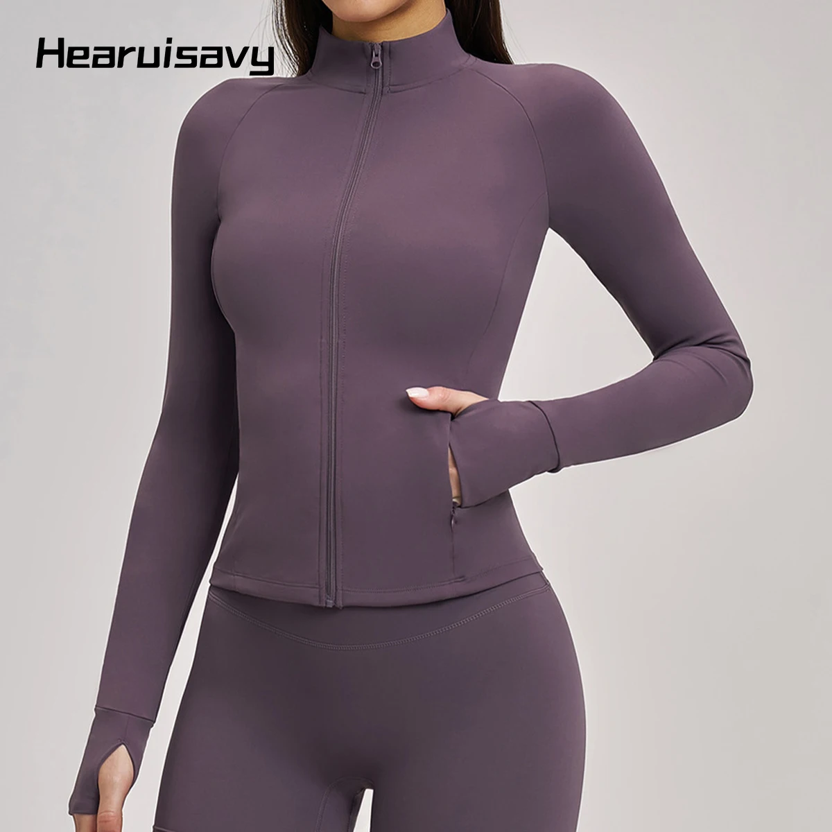 

Женская спортивная куртка Hearuisavy с длинным рукавом на молнии, с карманами, для бега и фитнеса, с начесом, облегающая, для тренировок на открытом воздухе