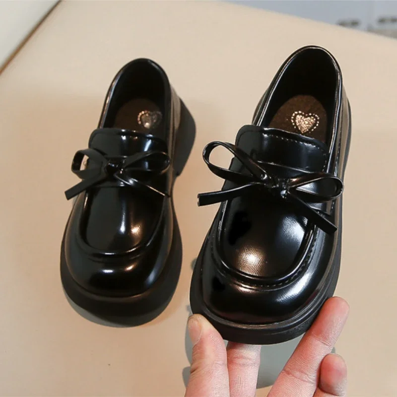 Spring Autumn Children Black Loafers Fashion Breathable Girls Princess Leather Shoes Causal Thick Soled Kids School Single Shoes