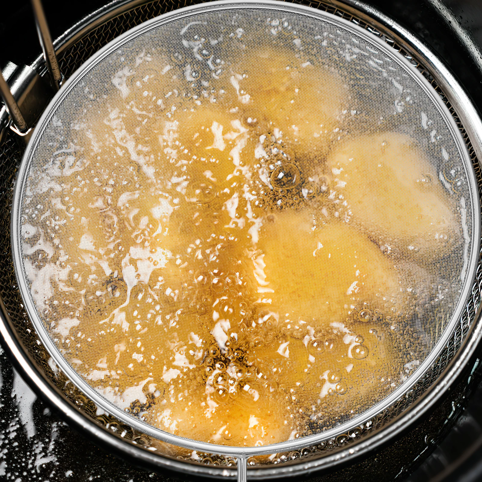 

Stainless Steel Pot Splatter Guard Oil Proofing Screen Frying Pan Lid Prevents Oil Splashing Keeps Heat Moisture Flavor Cooking