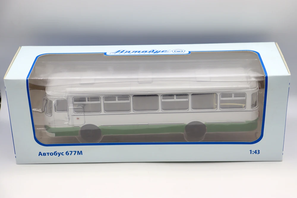 NEW Autobus 1:43 677M Bus USSR Bus Diecast model Editions Collections