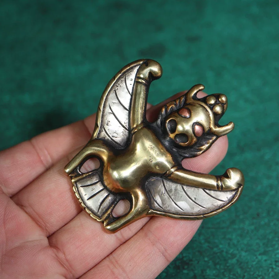 High-Quality Brass White Lima Copper Pendant Necklace – Elegant Jewelry Accessory