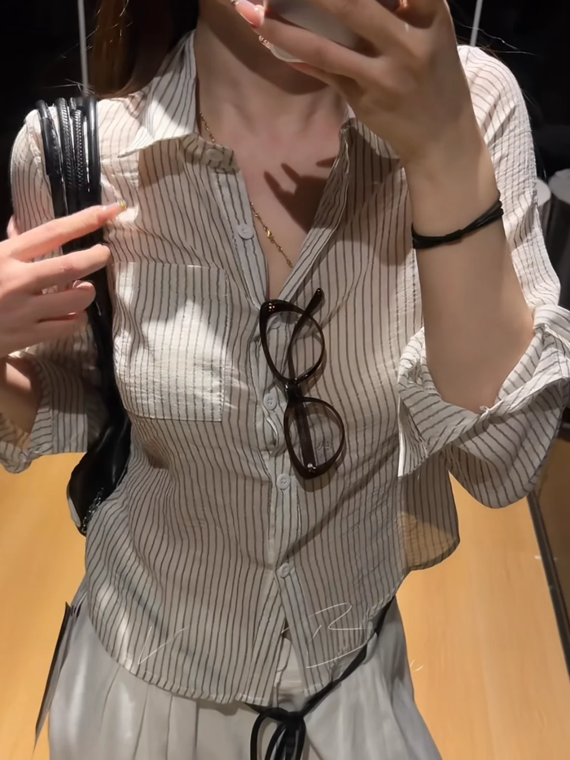 

Slim Fit Striped Shirt Women's Thin Style Commute Casual Summer Breathable Long Sleeve Flip Collar Fashionable Office Top