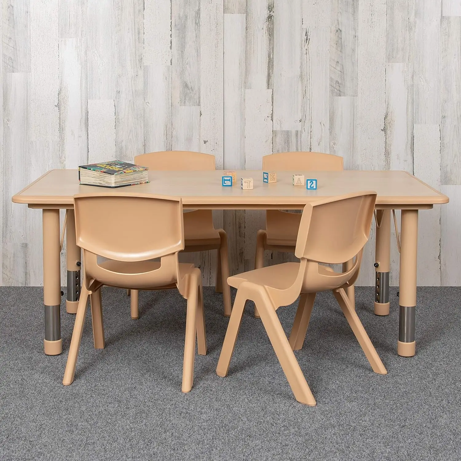 23,625" L x 47,25" L Conjunto de mesa de atividades retangular de plástico natural com 4 cadeiras