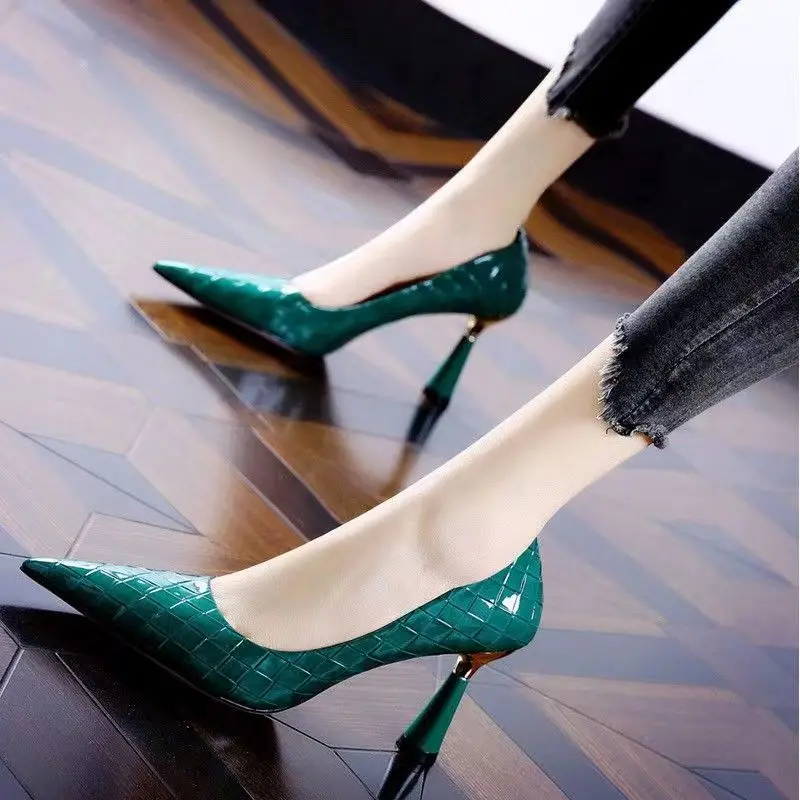 Plaid Classic Casual High Heels New Pattern Embossed Fashion Oversize Shoes In Autumn and Winter 2023 Pumps Women Shoes