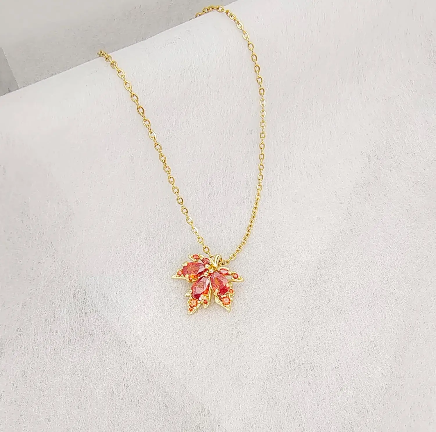 Gold Dainty Maple Leaf Necklace Autumn Maple Leaf Pendant Necklace Halloween Christmas Thanksgiving Gift Jewelry view 6