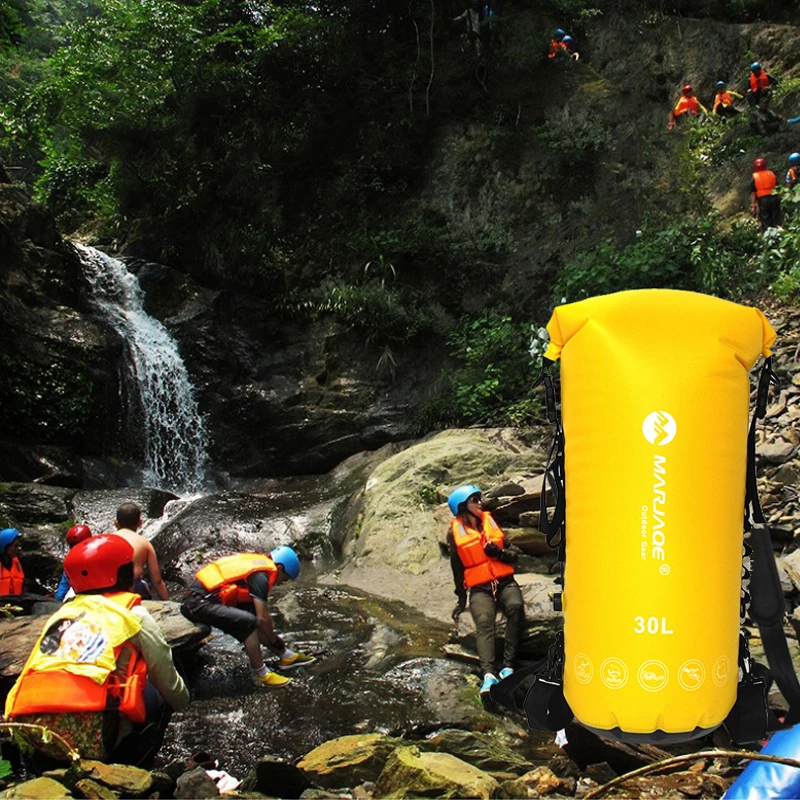 Mochila flutuante impermeável com bocal de ar, mergulho inflável, rafting à deriva, mergulho seco saco, saco de material, 30L, 2023