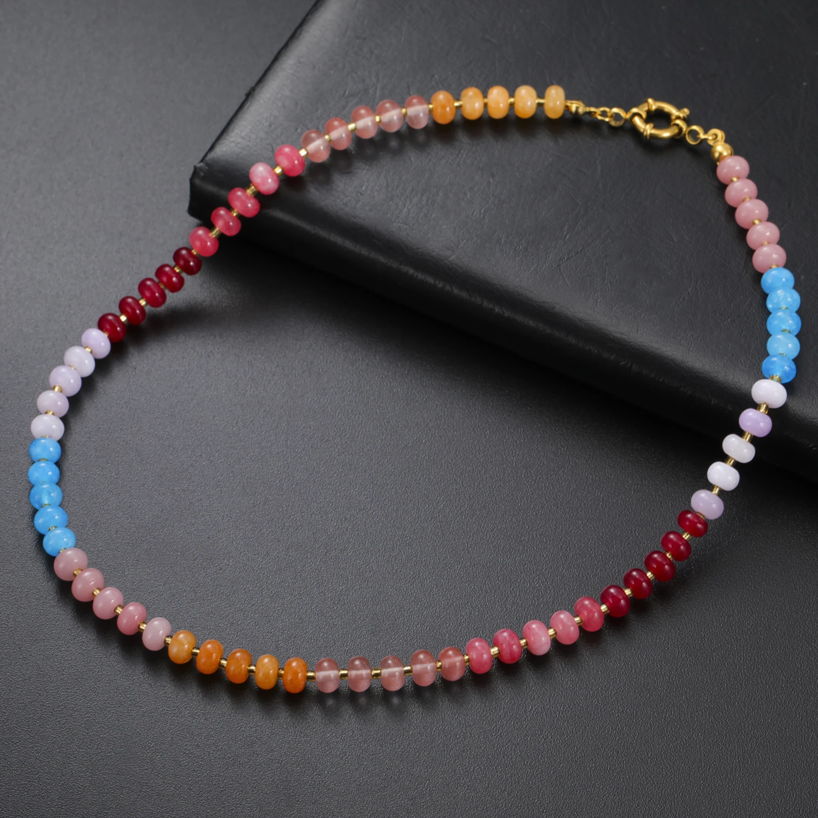 مجوهرات متدرجة من الحجر الطبيعي 2 في 1، سوار مطرز بألوان قوس قزح بطبقة واحدة هدية للنساء