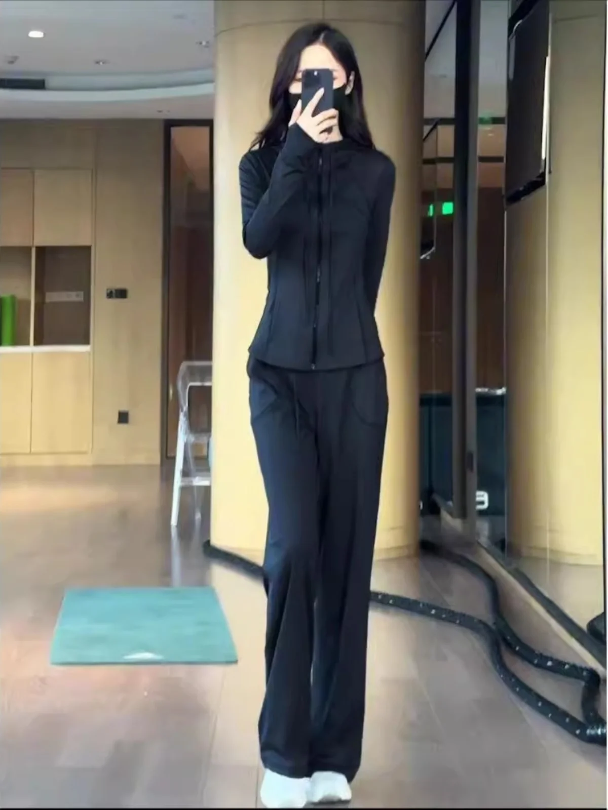 

Casual Sportswear Set Women's Spring Autumn 2025 Faion Anti-Aging ort Top Wide Leg Pants Fitn Clothes Two-Piece Set